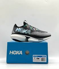 Hoka corban plate uk version