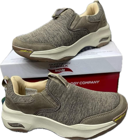 Skechers triple layer madicted foam Amazon article