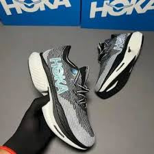 Hoka corban plate uk version