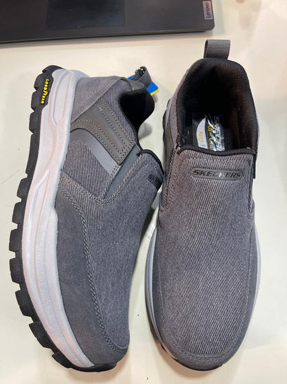 Skechers Los angles USA stock new arrival super discount offers (40 se 45)