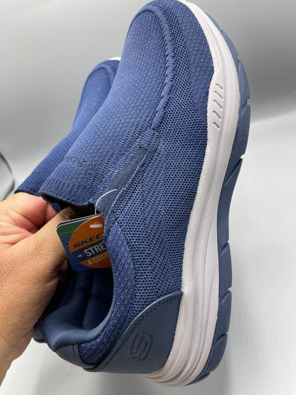 Skechers✅ triple layer medicated  foam extra comfortable.