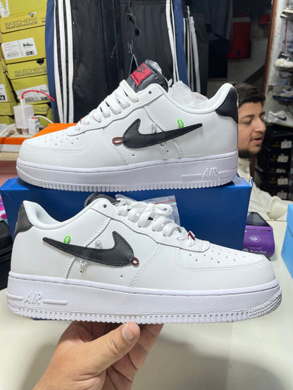 AIR FORCE 1 WHITE EDITION