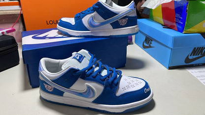 NIKE SB LOW DUNK