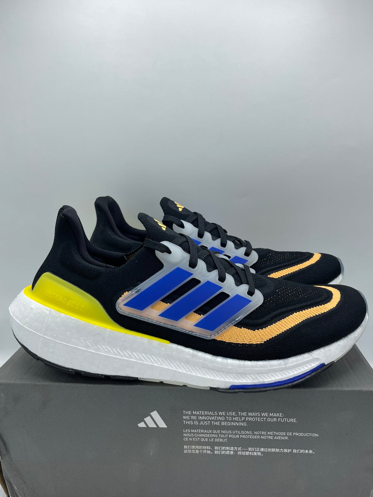 ADIDAS ULTRA BOOST 2023 WITH BOX