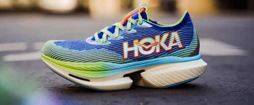 Hoka corban plate uk version