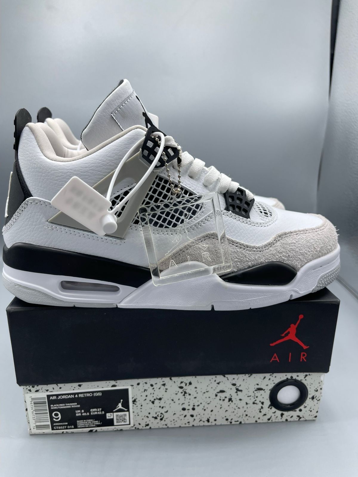 nike jordan 4 retro