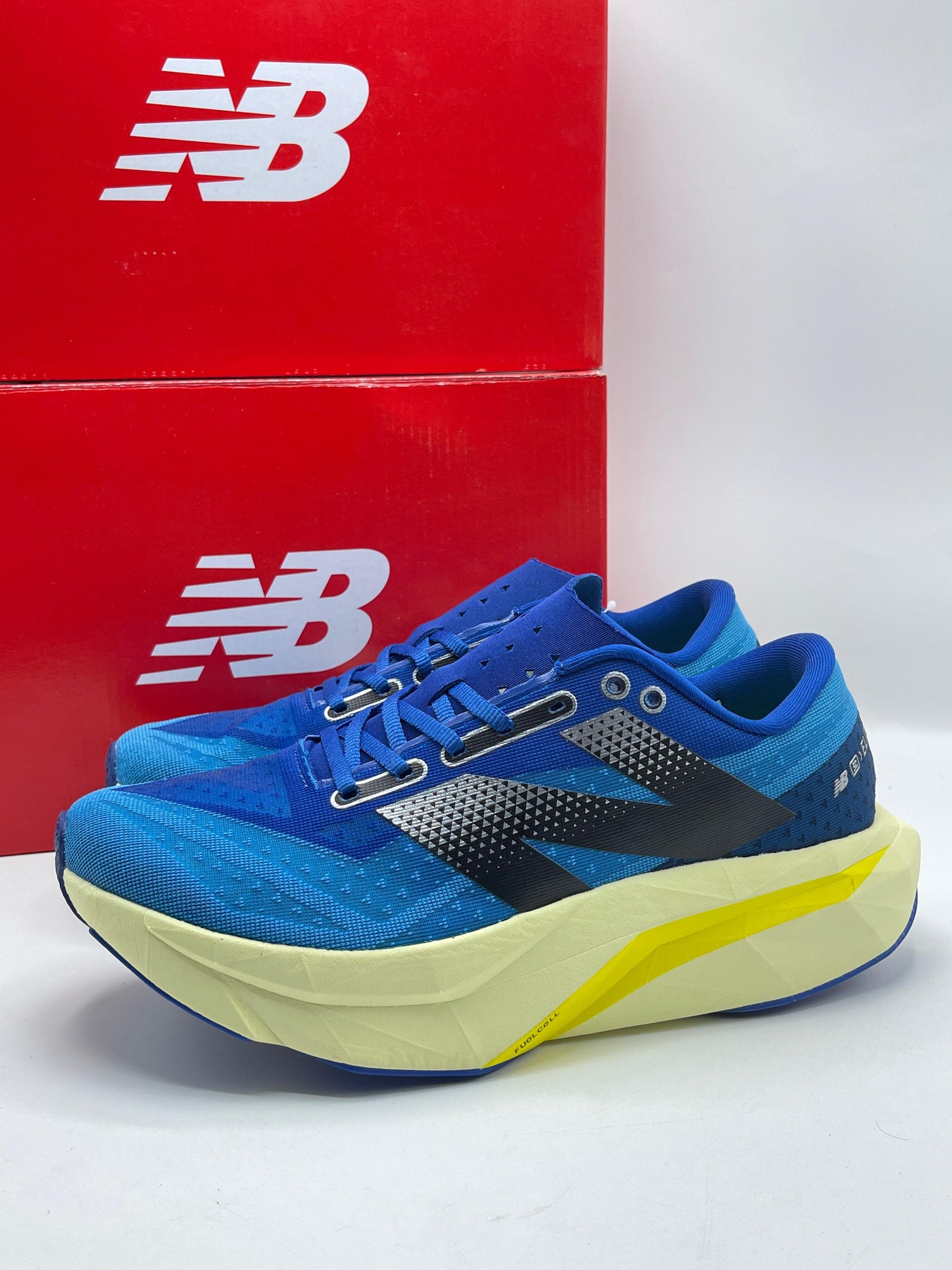 FuelCell Rebel v4 New Balance